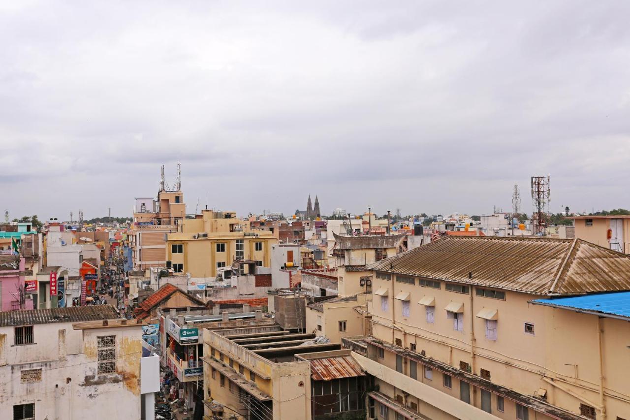 Oyo 6447 Samasth Rooms And Suites Mysore Bagian luar foto