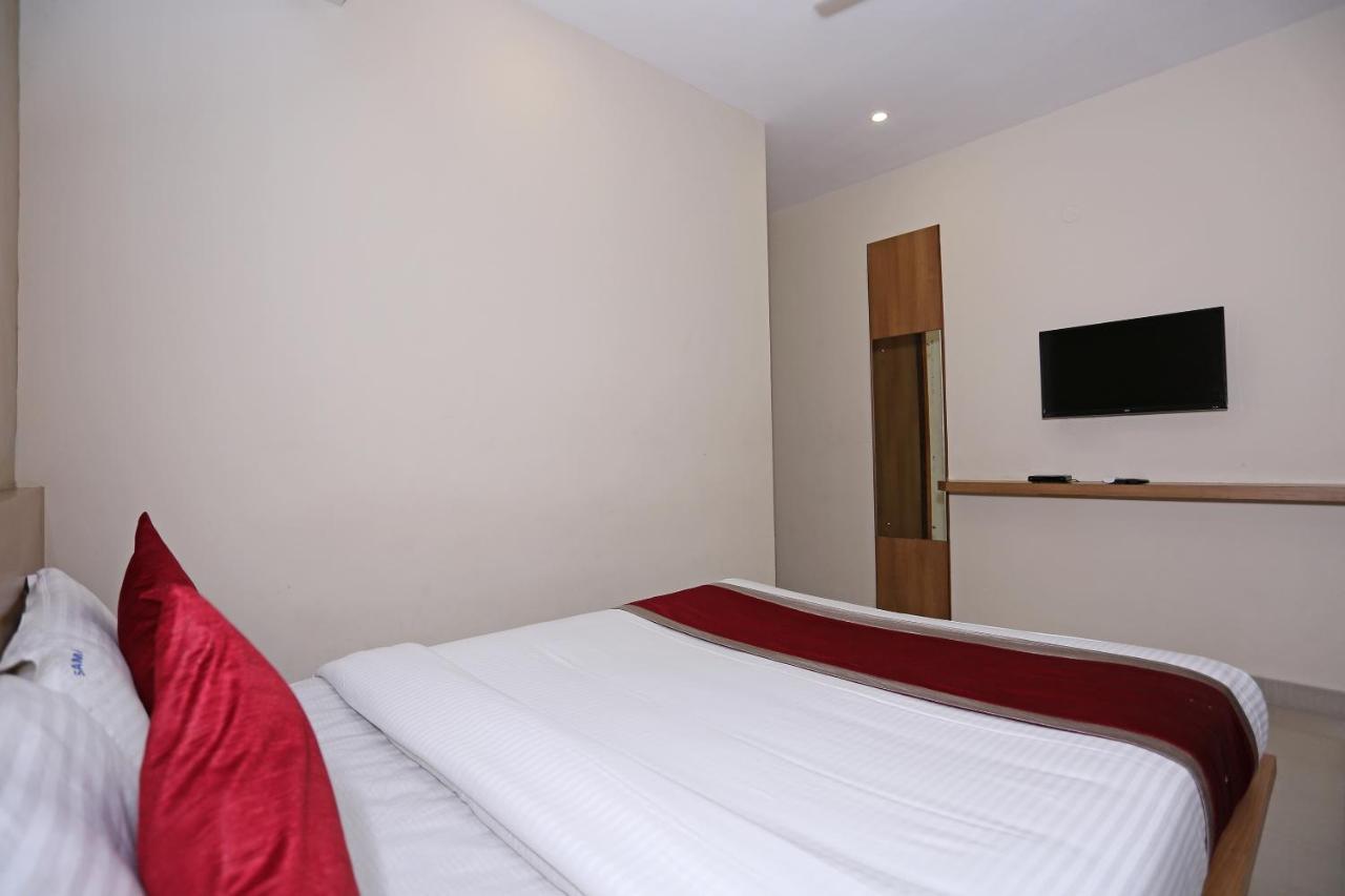 Oyo 6447 Samasth Rooms And Suites Mysore Bagian luar foto